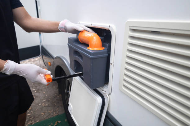 Best Portable bathroom rental  in Lovington, IL